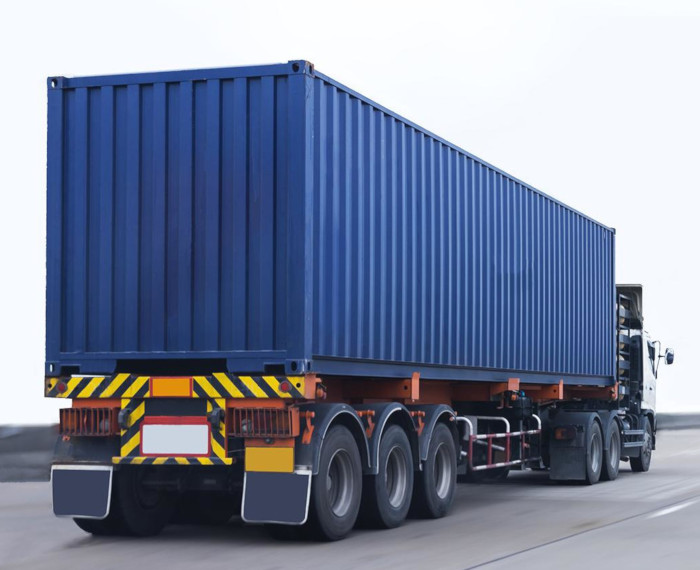 Transporte marítimo de contenedores por carretera